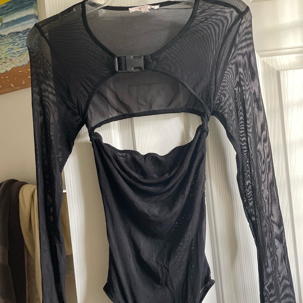 Mesh buckle one piece race bodysuit